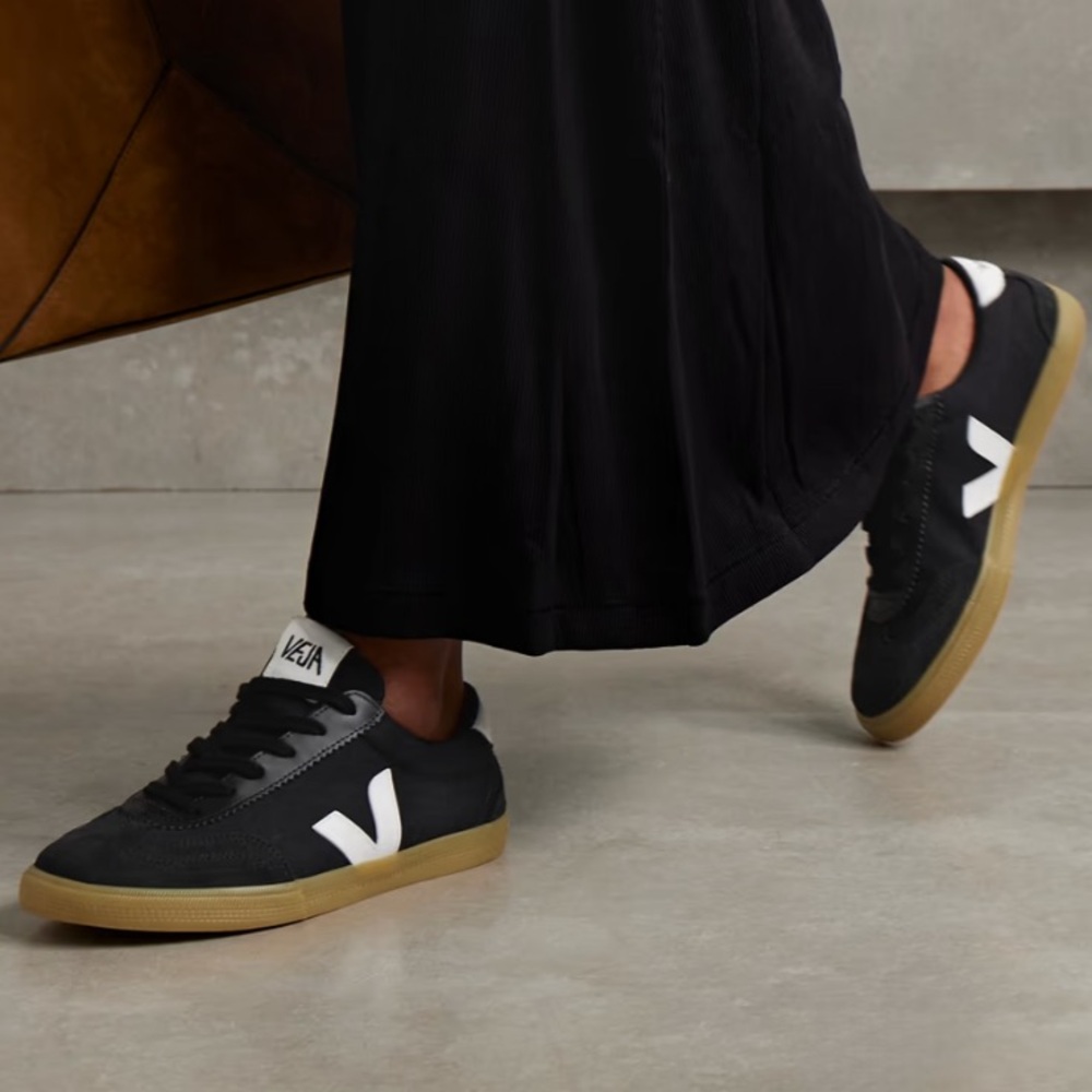 Veja suede women’s